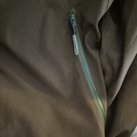 Ariat Ladies Coastal Waterproof Jacket, Relic, Size Medium Olive green - Picture 13 of 13